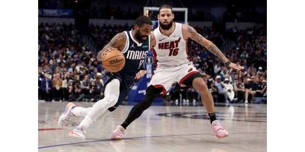 Kyrie Irving se une a Dallas Mavericks en 16 juegos consecutivos Kyrie Irving se une a Dallas Mavericks en 16 juegos consecutivos